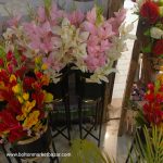 Premuim Quality Corner 1pc Planter Stand + Arrangement - Image 4