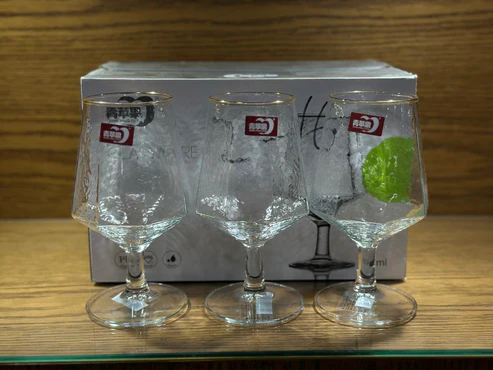 16 Lining Clear Wine Glasses PACK OF (6PCS) - Image 1
