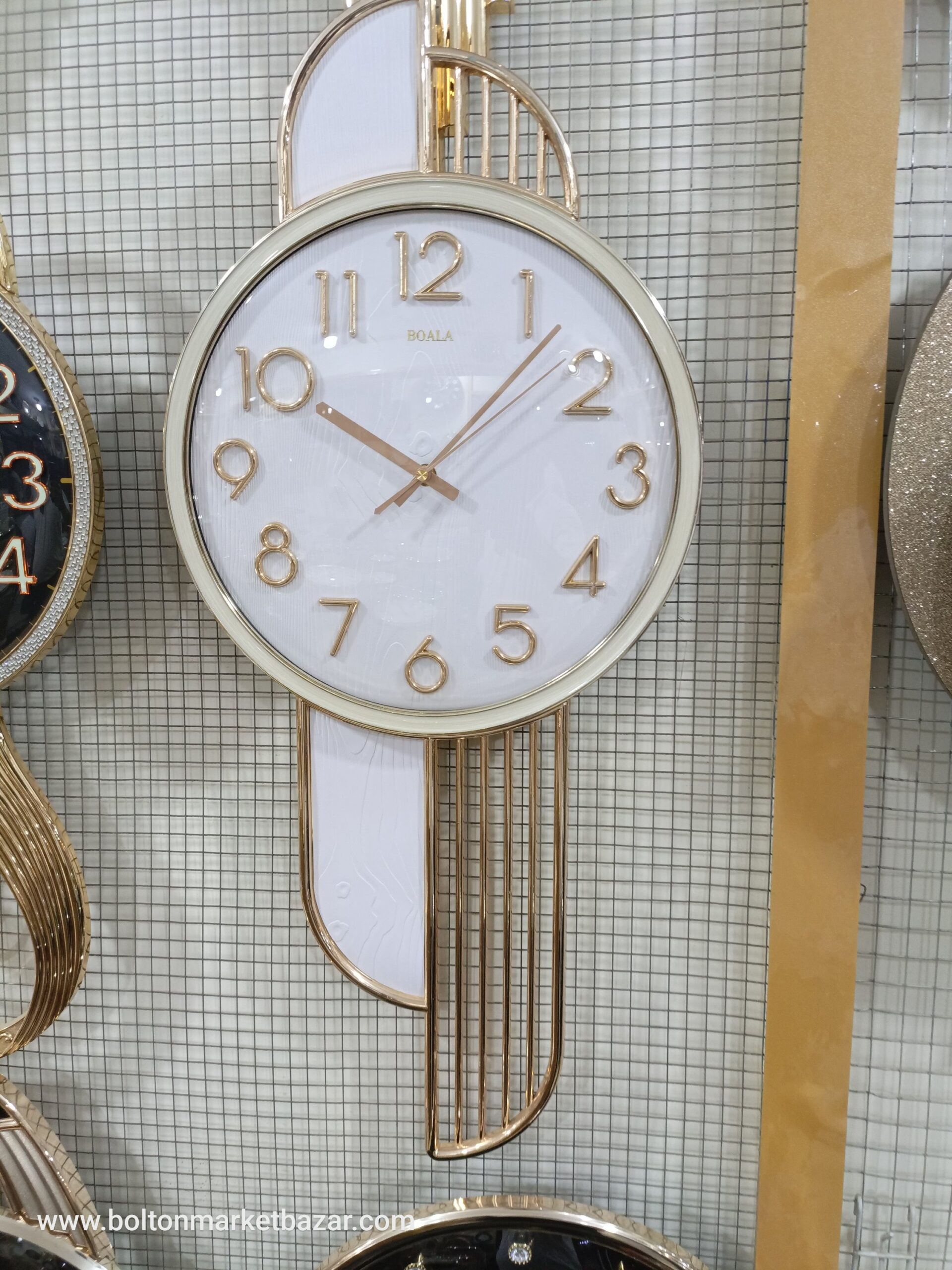 2026/06/1010670723-scaled.jpg Premium Quality Home Wall Decor Clock - Image 1