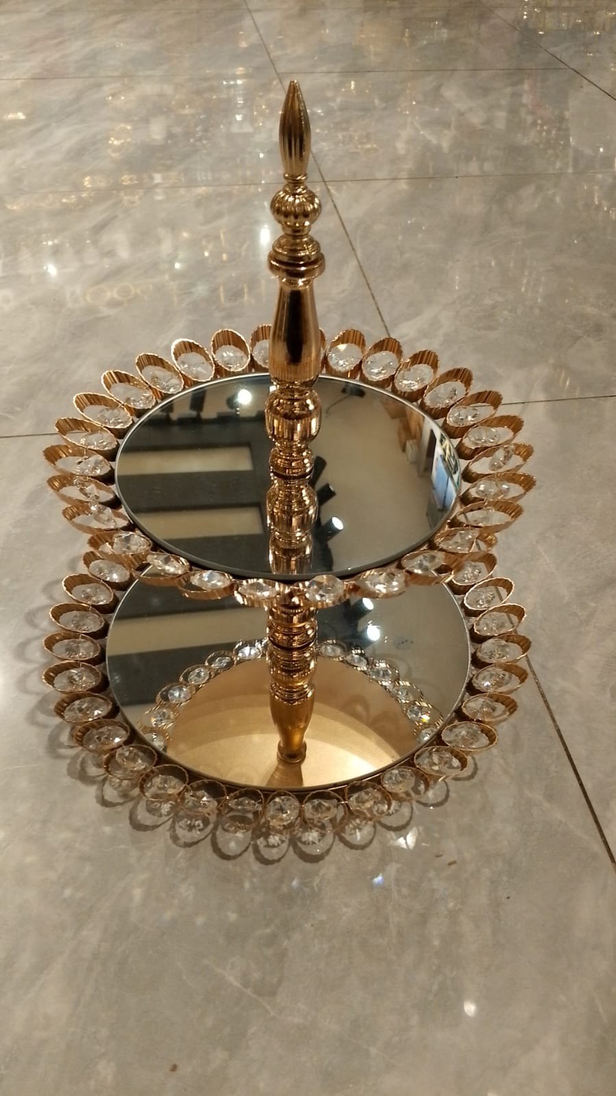 2026/06/1010849682.jpg Premium Quality 2 Tier Platter Mirror Glass Size 18x14 inch - Image 1