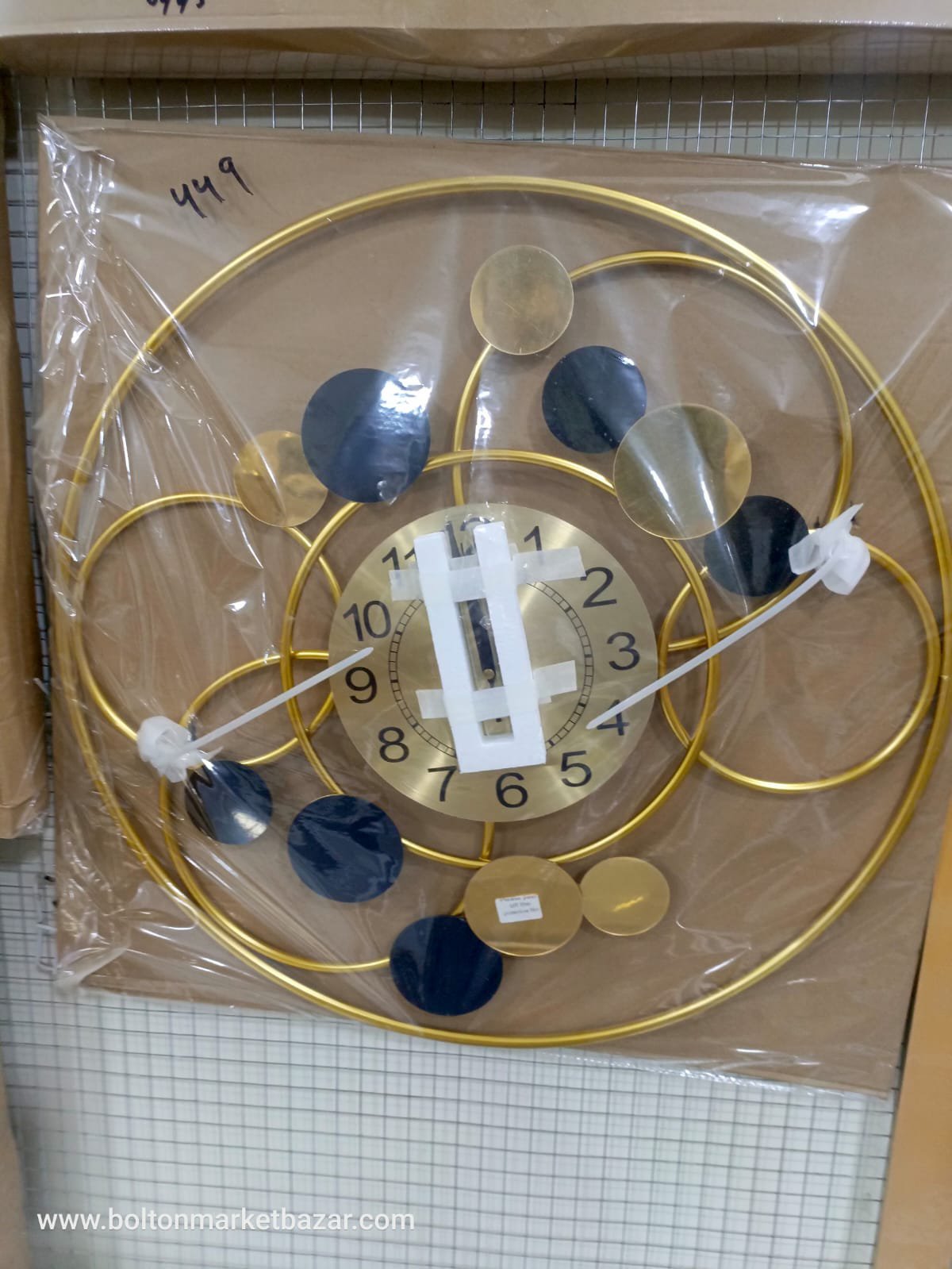 2026/07/1011085824.jpg Imported Metal Body Motive Wall Clock Size 24*24 Inch - Image 1