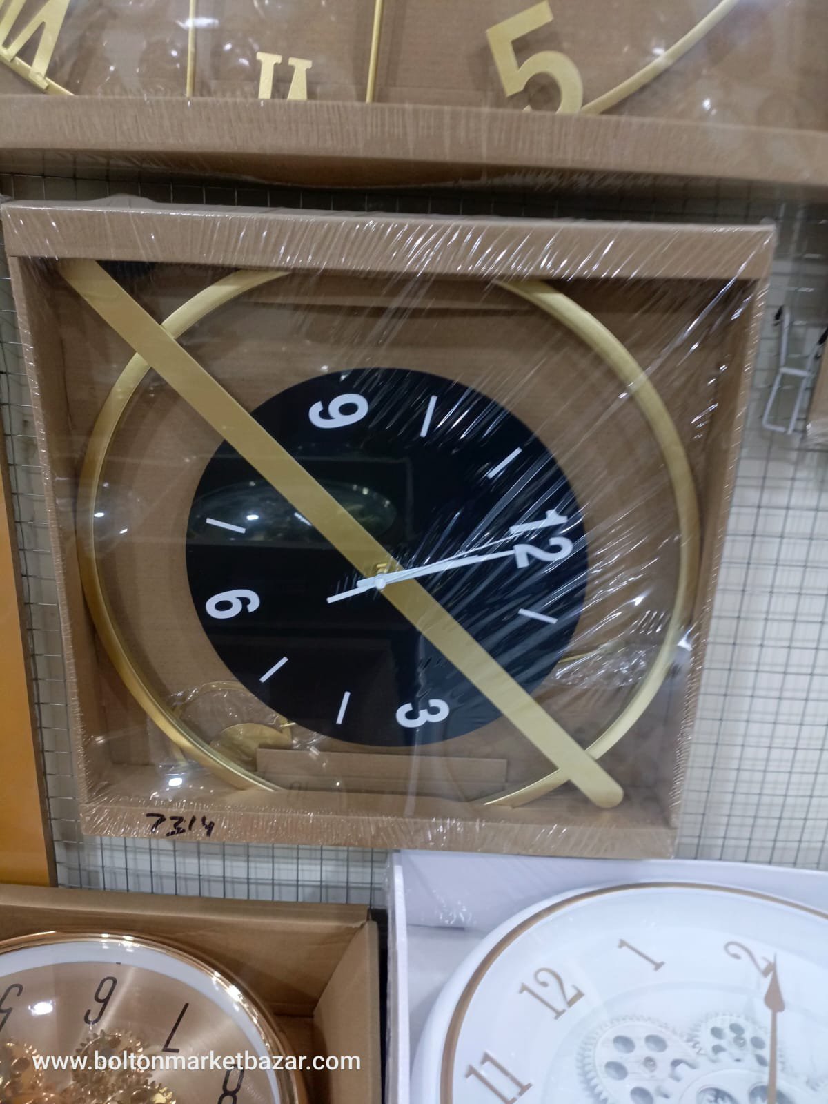 2026/07/1011085833.jpg Imported Metal Body Pendulum Wall Clock - Image 1