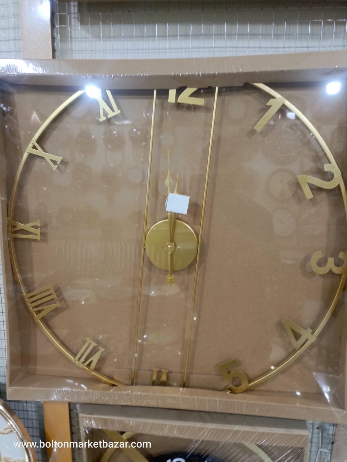 2026/07/1011085836.jpg Imported Golden Metal Body Wall Clock 24*24 Inch - Image 1