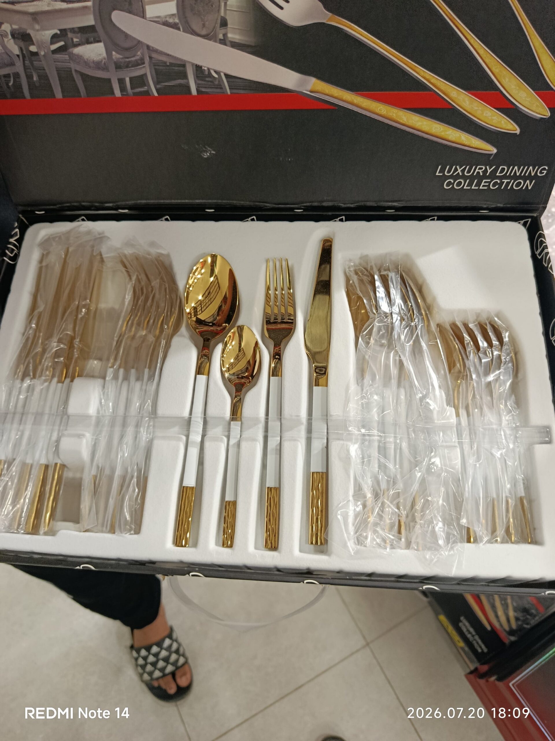 2026/08/774685-scaled.jpg Premium Quality 24Pc 6 Person Cutlary Set - Image 1